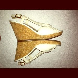 Antonio Melani wedges